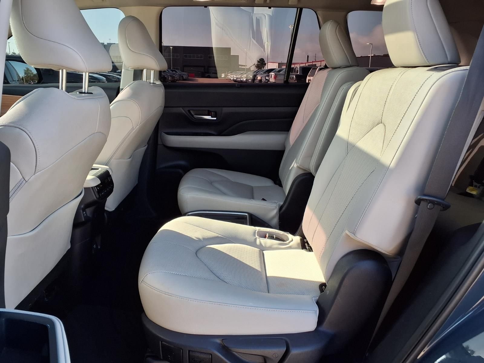 Certified Used 2025 Cloud Toyota Limited image 17