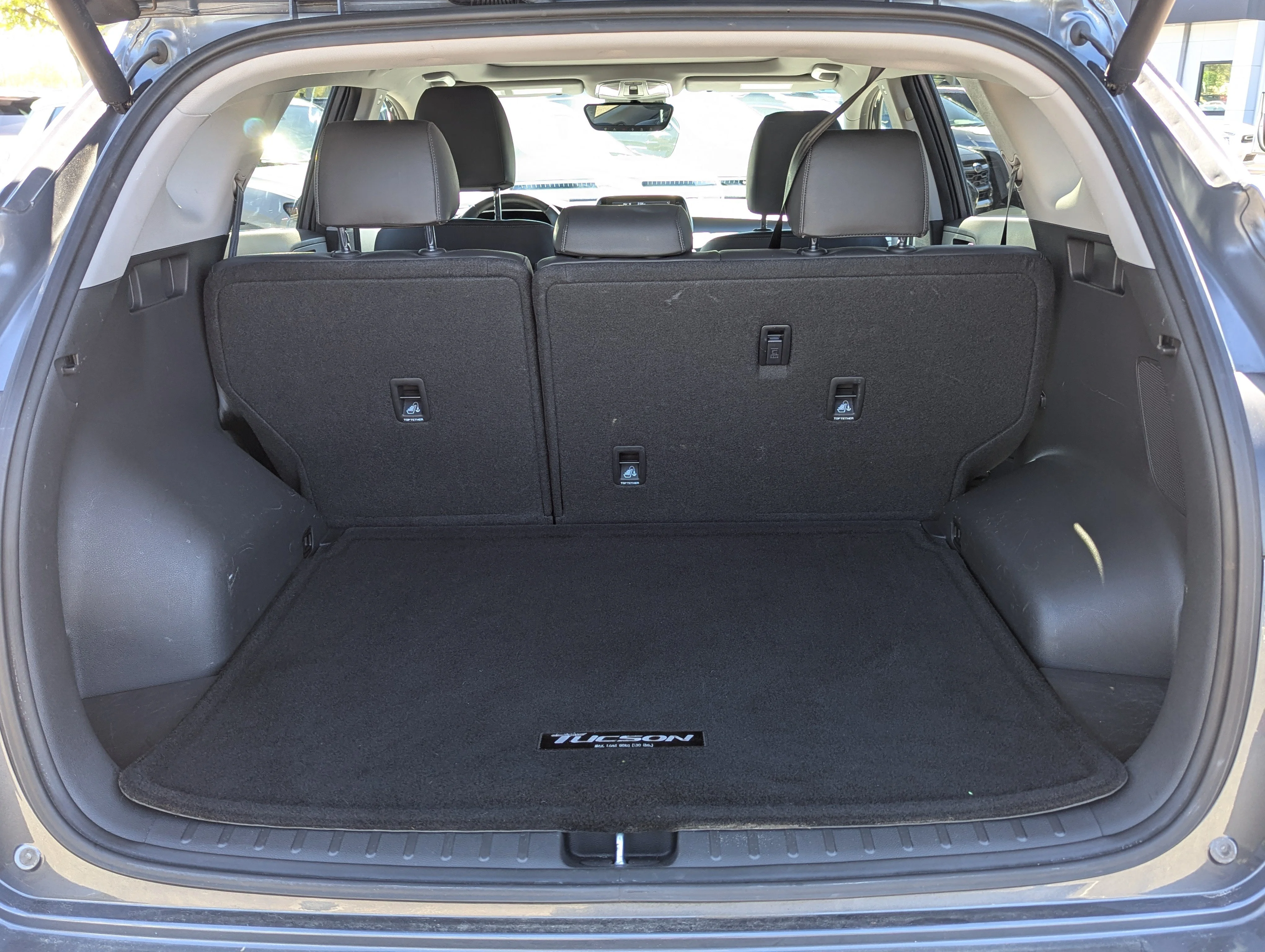 Used 2019 Coliseum Gray Hyundai Ultimate image 10