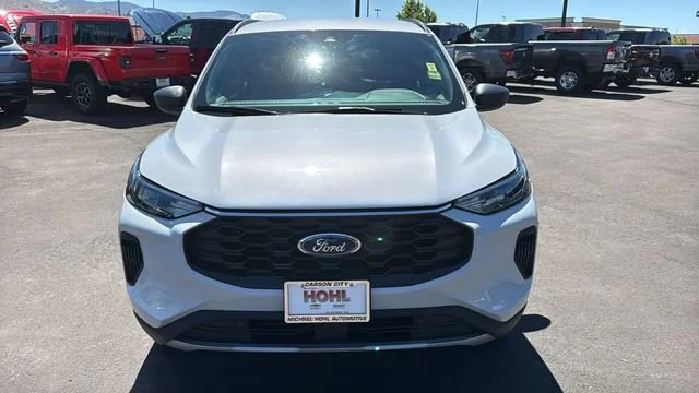 2025 Ford Escape ST-Line - Photo 8