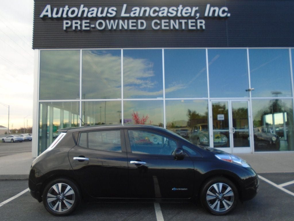 2017 Nissan LEAF SV