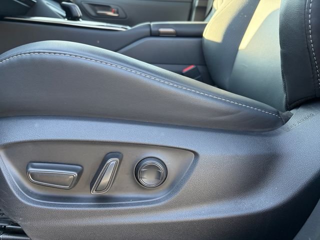Used 2025 White Toyota XLE image 28
