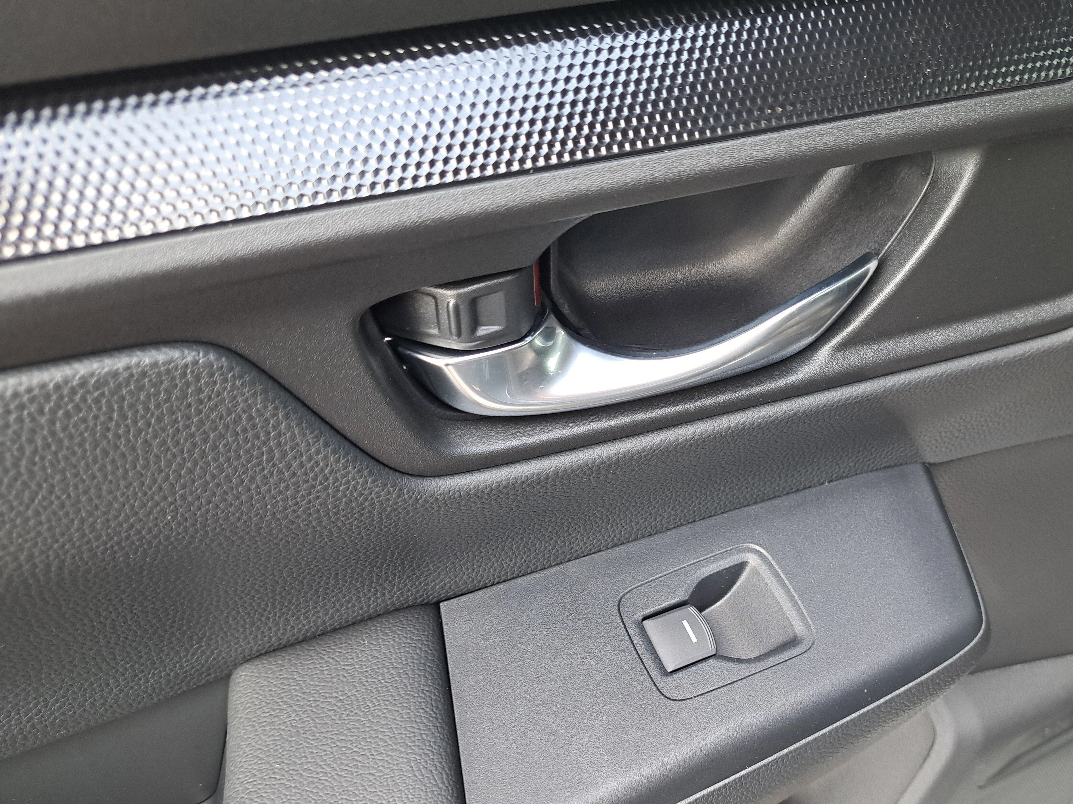 New 2026 Urban Gray Pearl Honda EX image 20