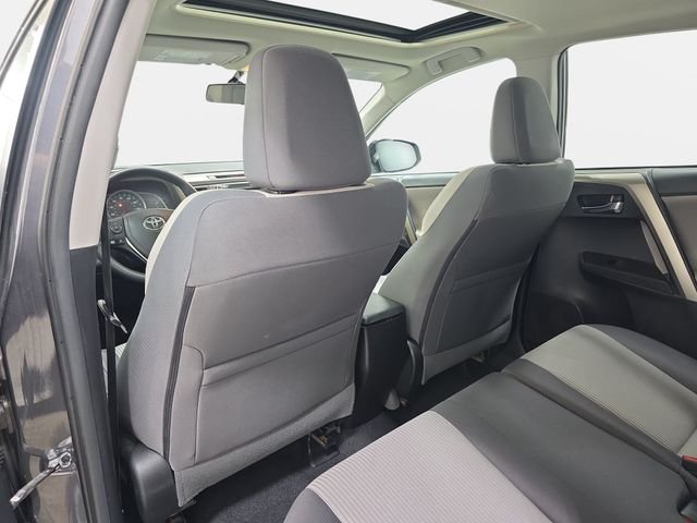 Used 2015 Gray Toyota XLE image 10