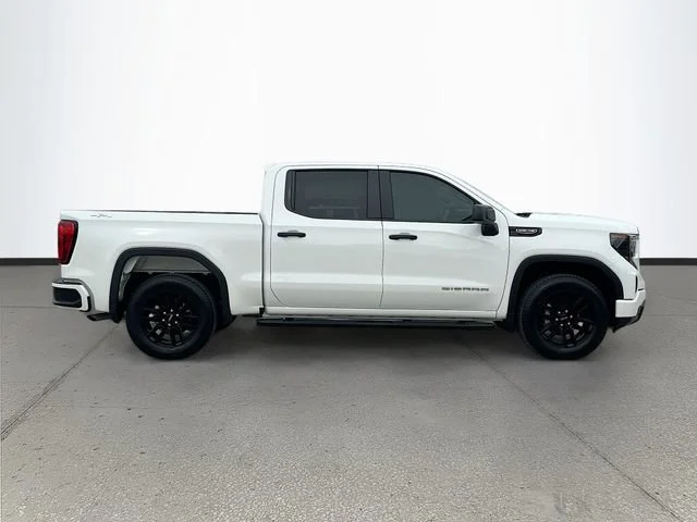 New 2026 Summit White GMC Pro image 3