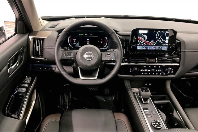 New 2025 Everest White Pearl Tricoat Nissan Platinum image 19
