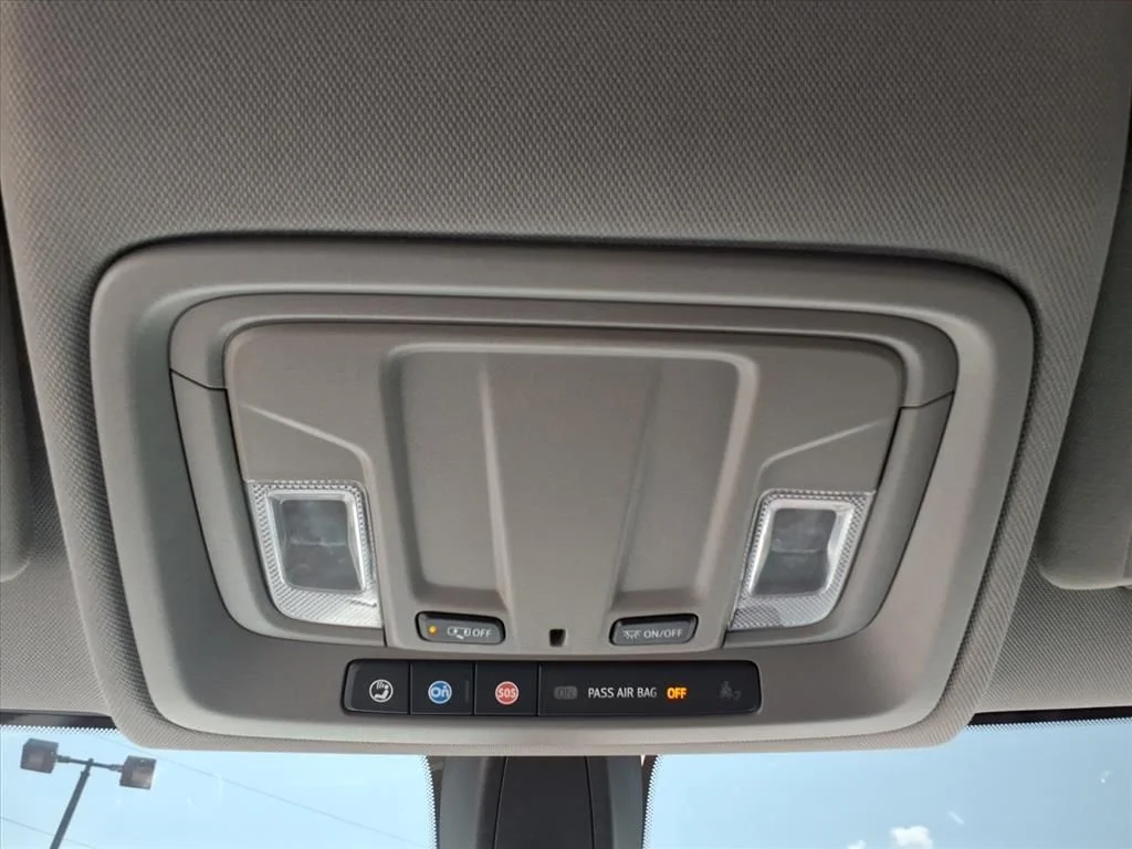Used 2019 Red Chevrolet RST image 24