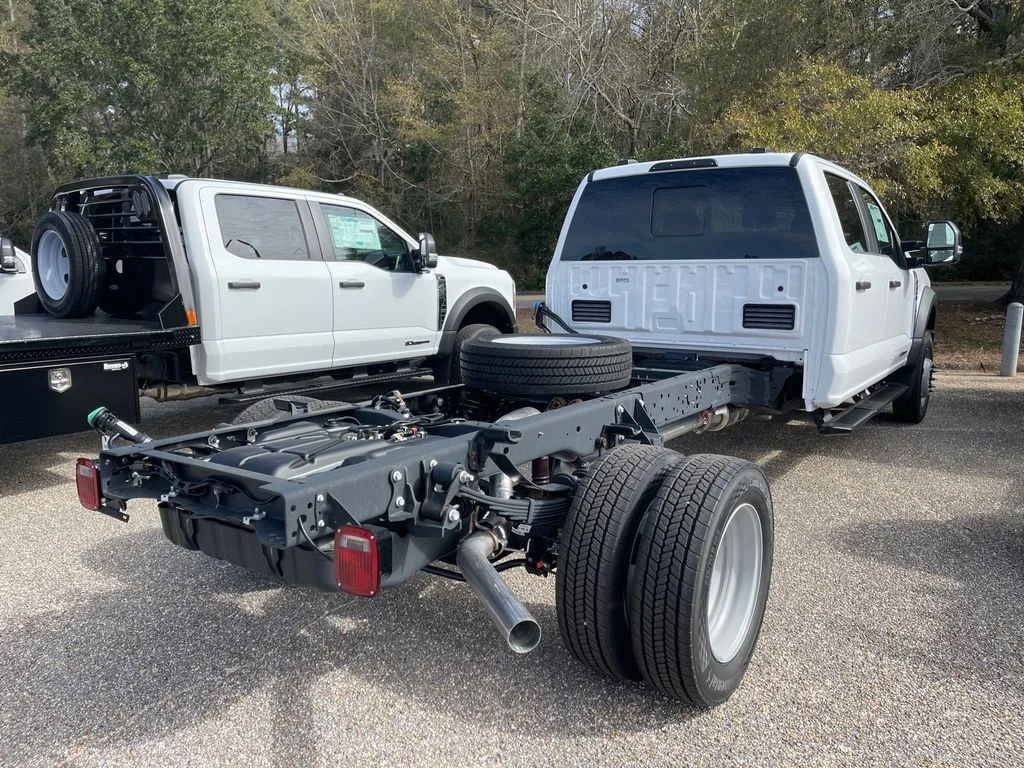 2026 Ford F-450 Super Duty Chassis Cab XL - Photo 12