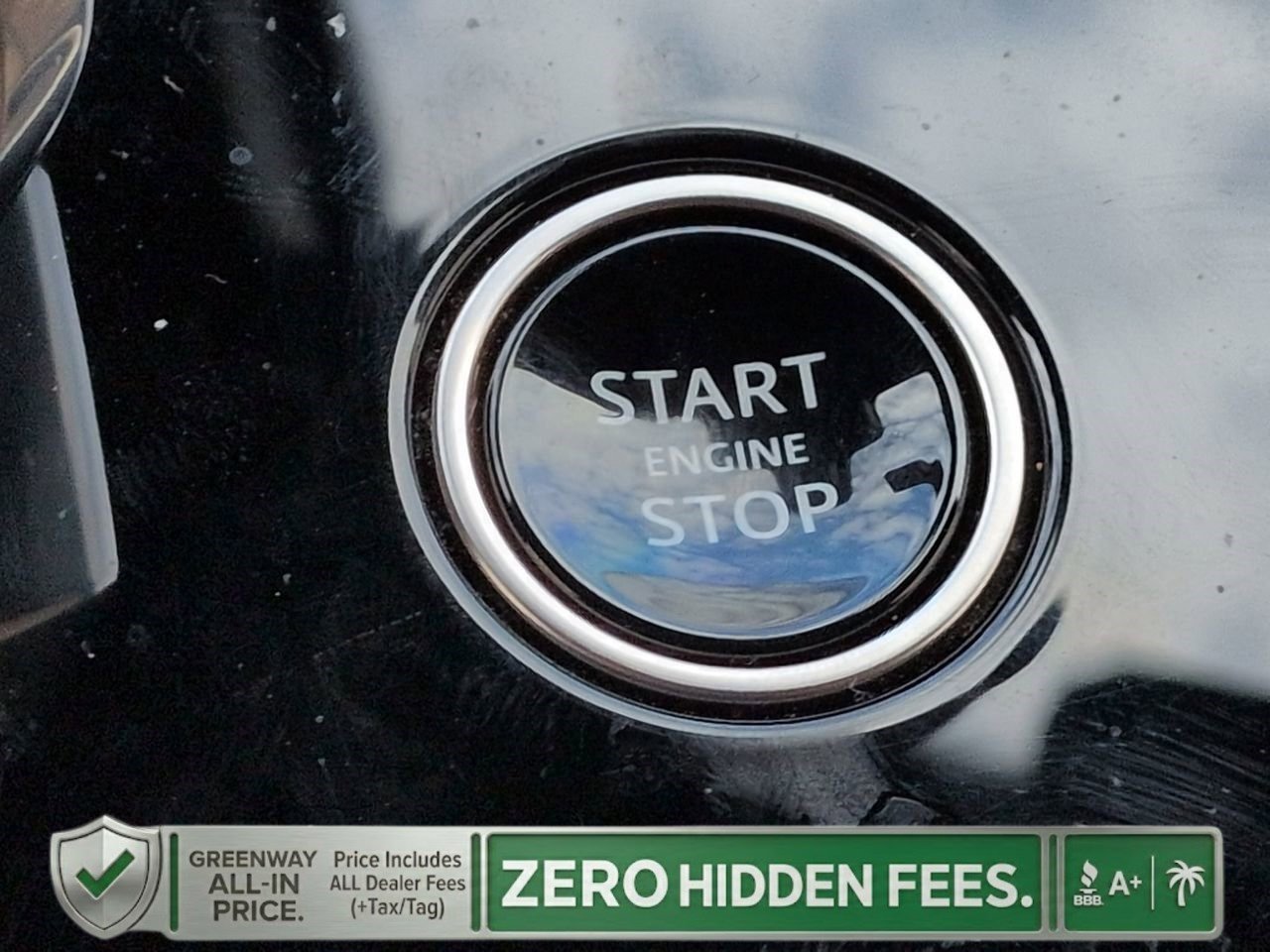 Used 2025 Red Metallic Land Rover SE image 34