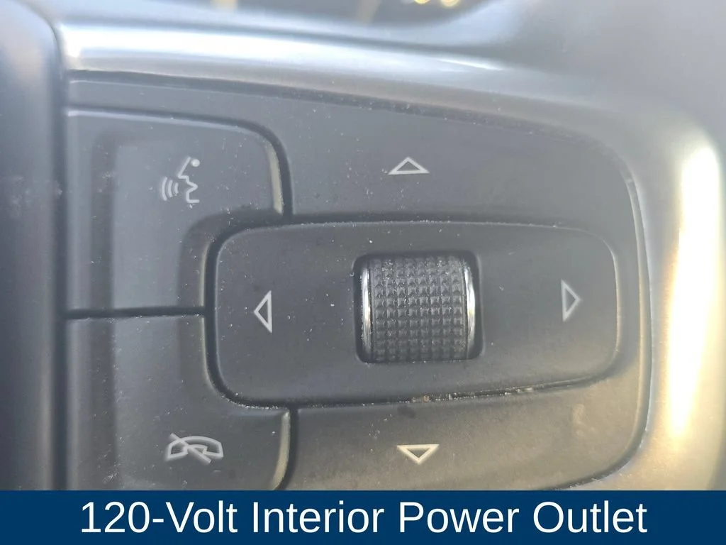 Used 2024 Slate Gray Metallic Chevrolet LT image 25