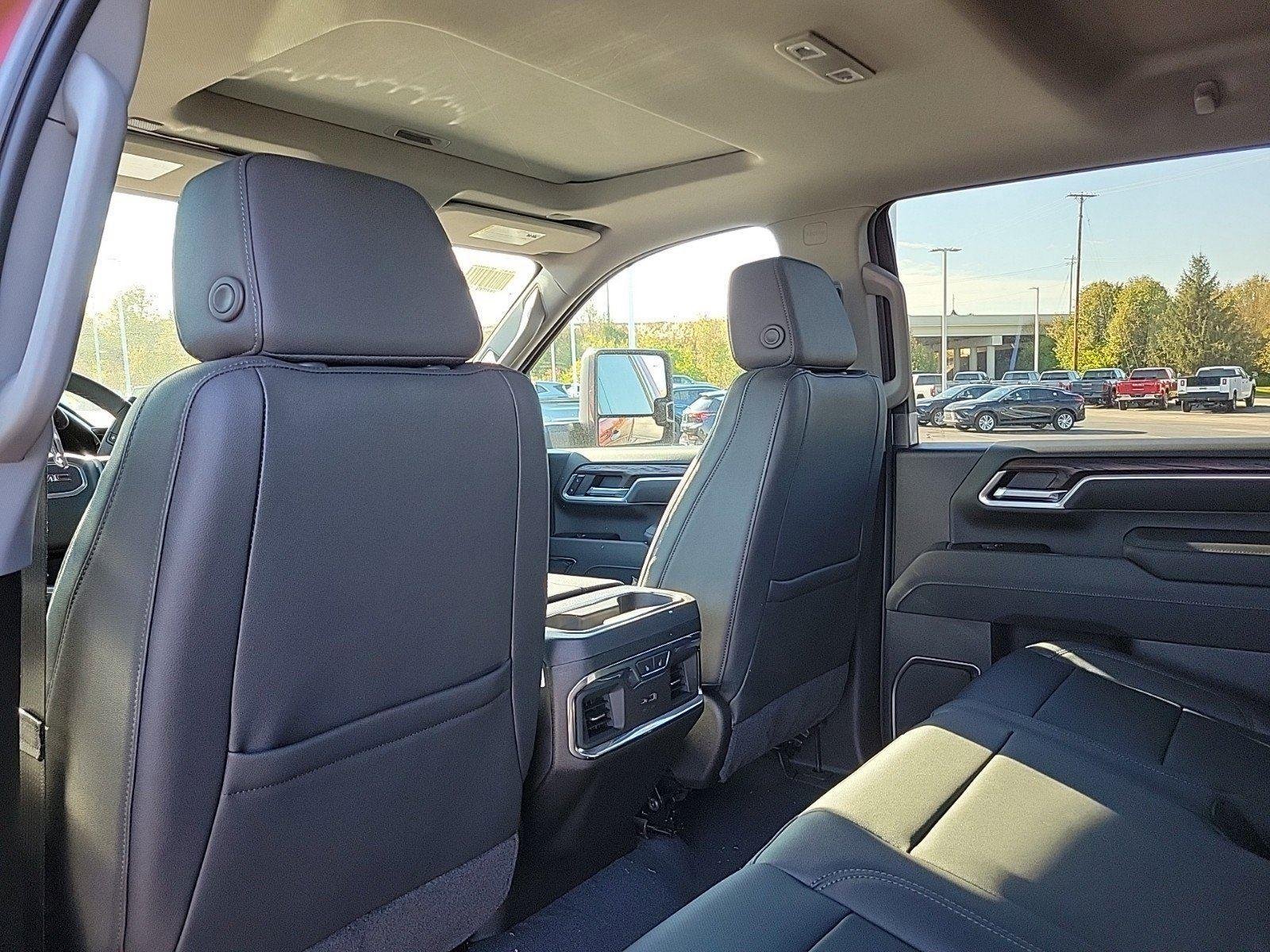 2026 GMC Sierra 2500HD SLT - Photo 12