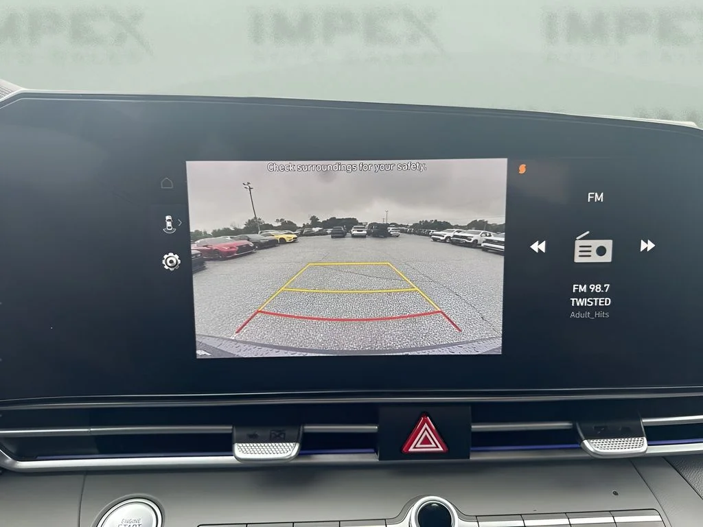 Used 2024 Gray Hyundai SEL image 19