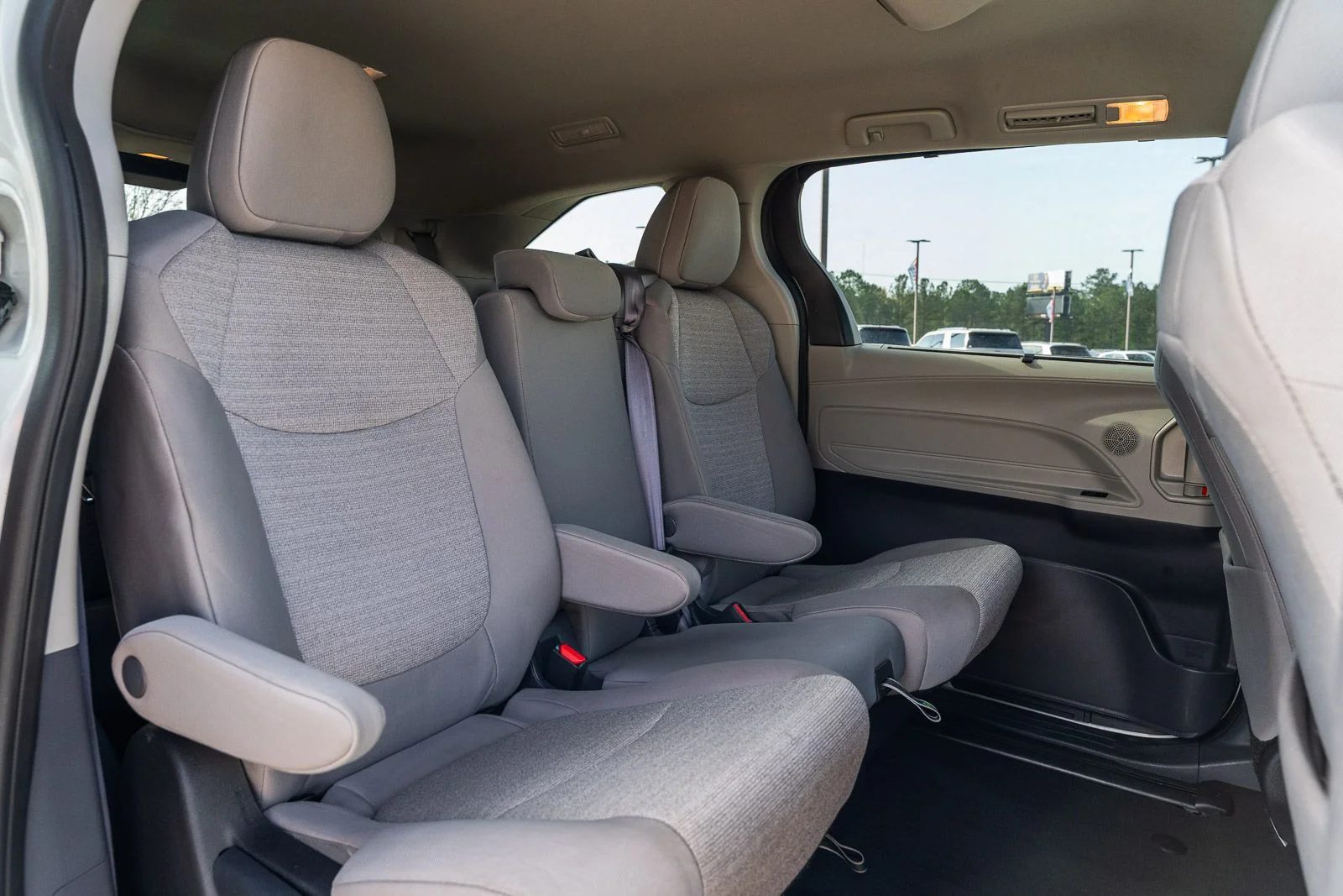 Used 2024 White Toyota LE image 16