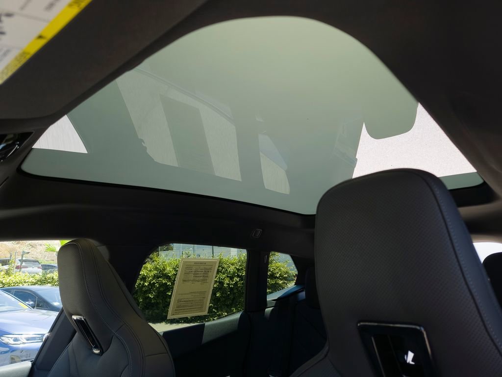 Used 2024 Dark Graphite Metallic BMW xDrive50 image 14