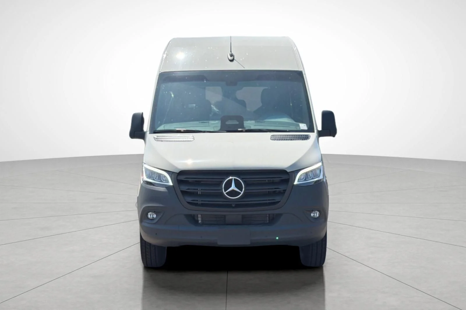 New 2026 Gray Mercedes-Benz Crew 144 WB image 5