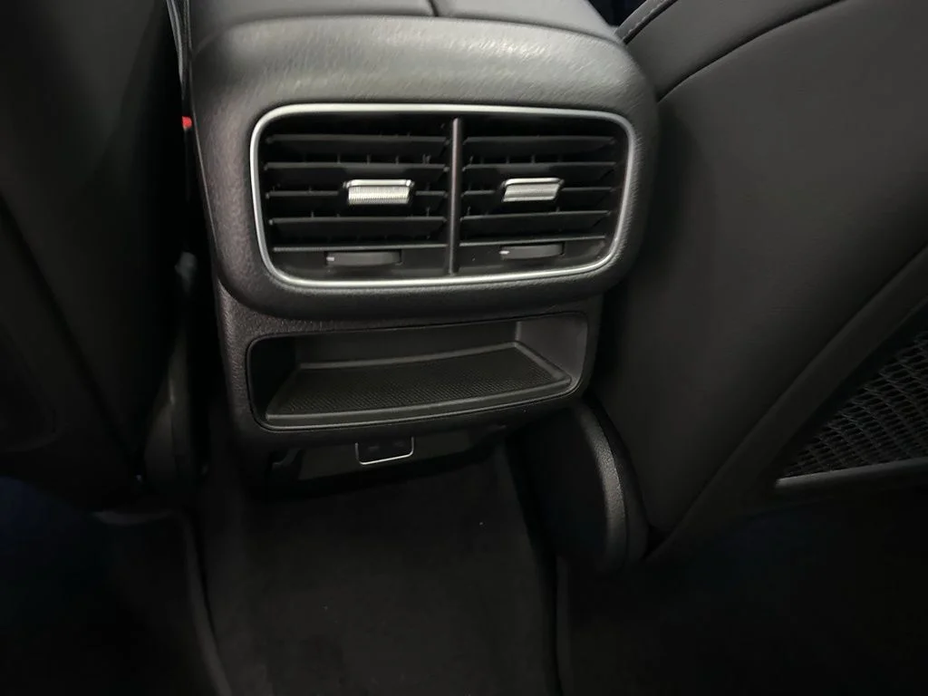 Used 2026 Black Mercedes-Benz GLE 350 image 22