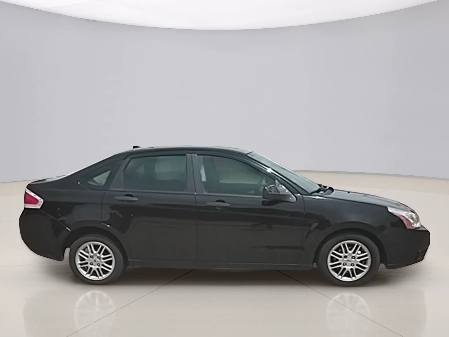 Used 2010 Black Ford SE image 6