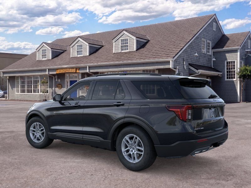 Used 2026 Agate Black Metallic Ford Active image 4
