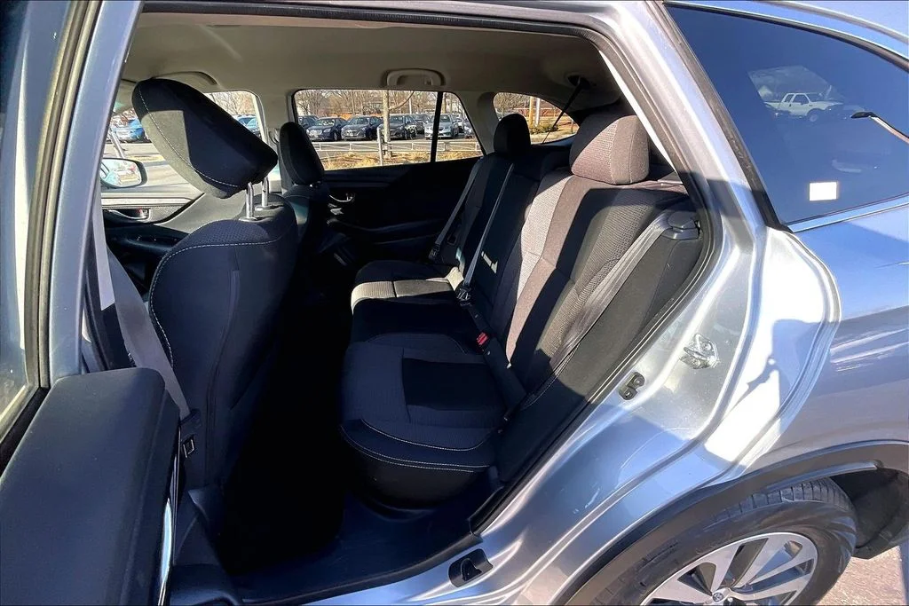 2021 Subaru Outback Premium - Photo 28