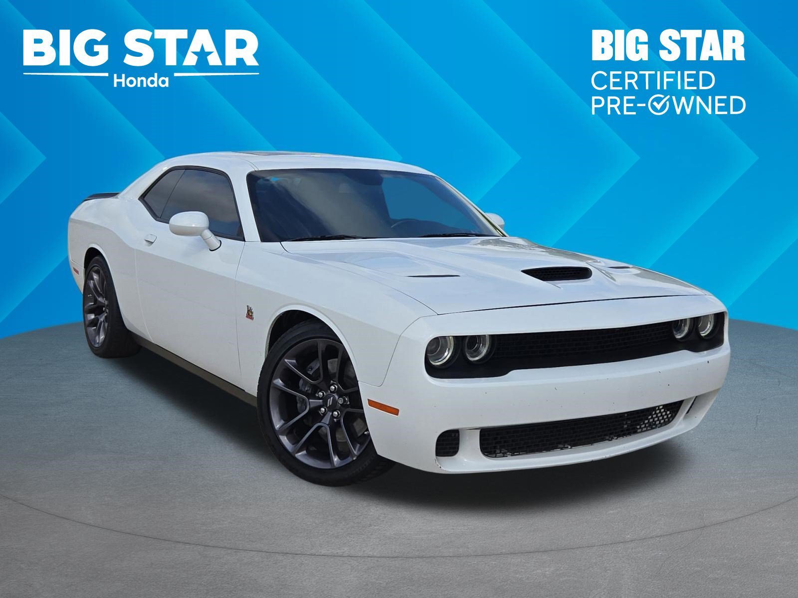 2023 Dodge Challenger R/T Scat Pack's photo