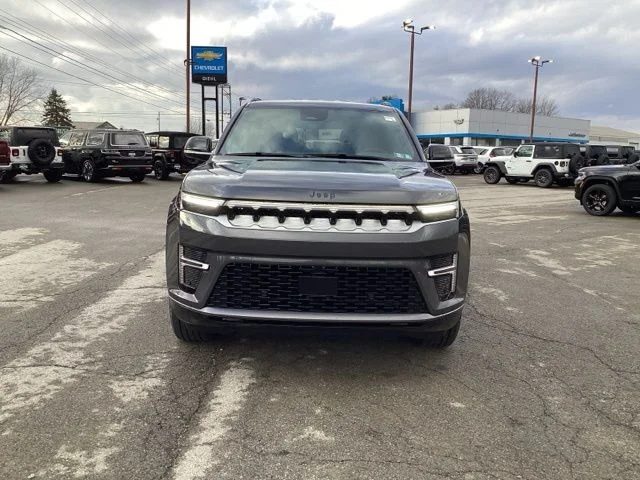 New 2026 Baltic-Gray Metallic Clear-Coat Exterior Paint Jeep  image 2