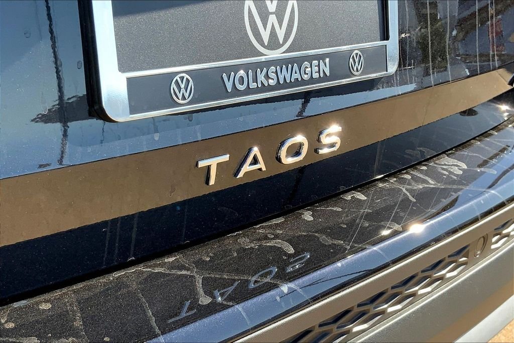 New 2026 Black Volkswagen 1.5T SEL image 9