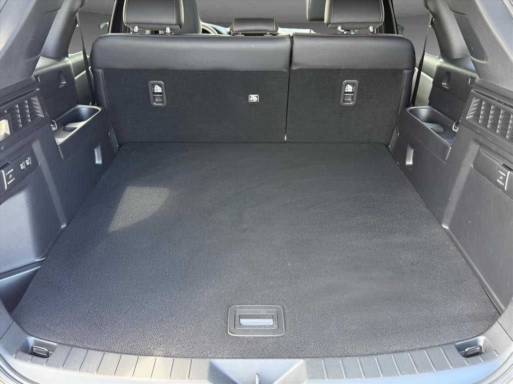 Used 2025 Zircon Sand Metallic Mazda Premium Plus Package image 18