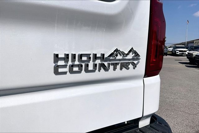 Used 2024 Beige Chevrolet High Country image 31