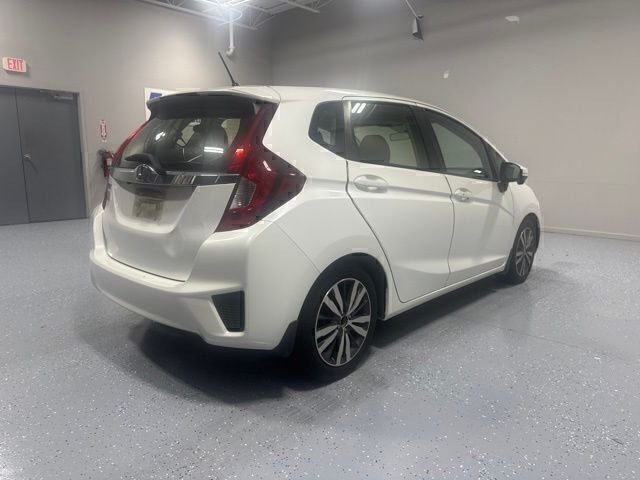 Used 2016 White Honda EX image 5