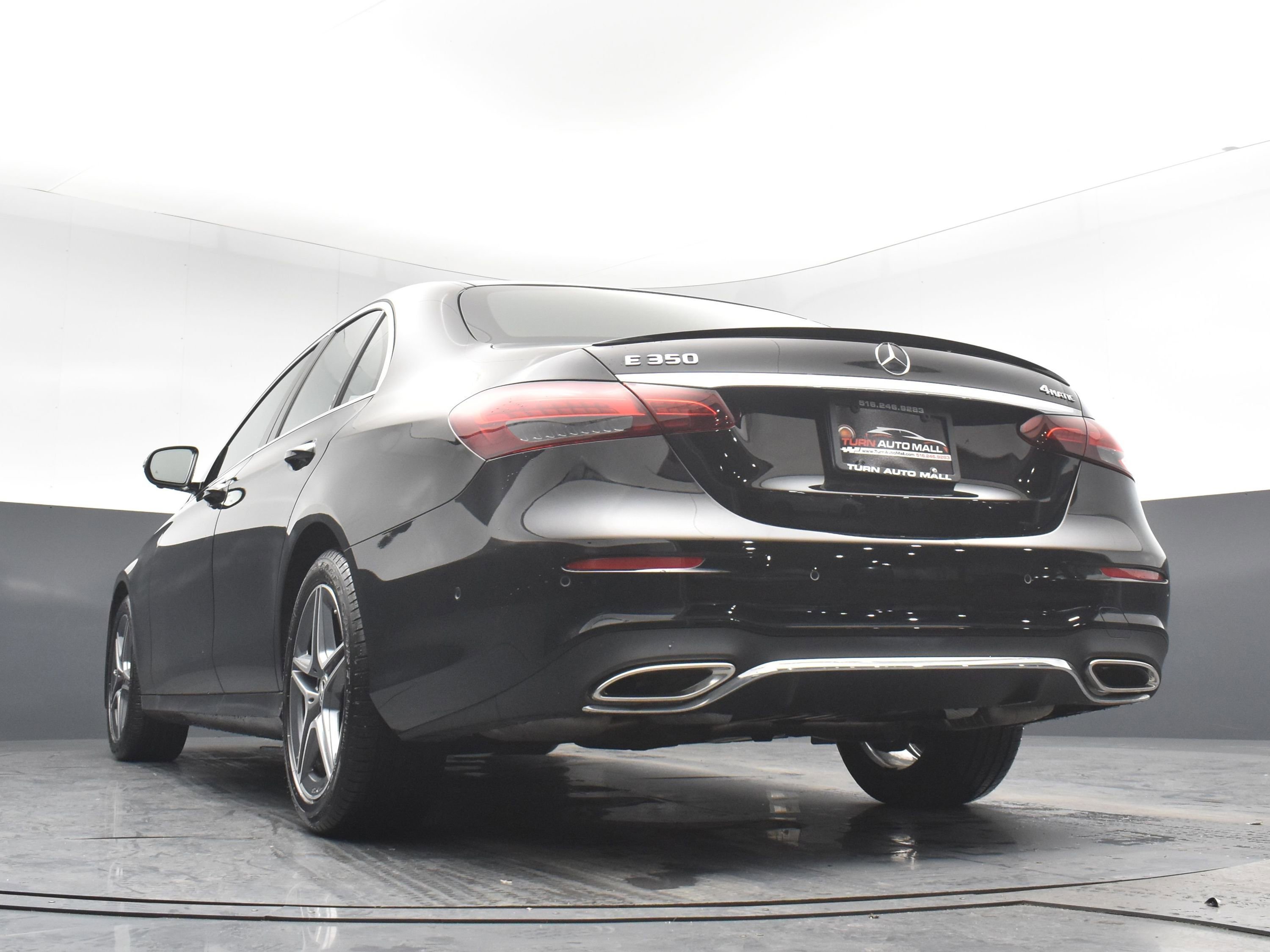 2022 Mercedes-Benz E-Class E350 - Photo 21