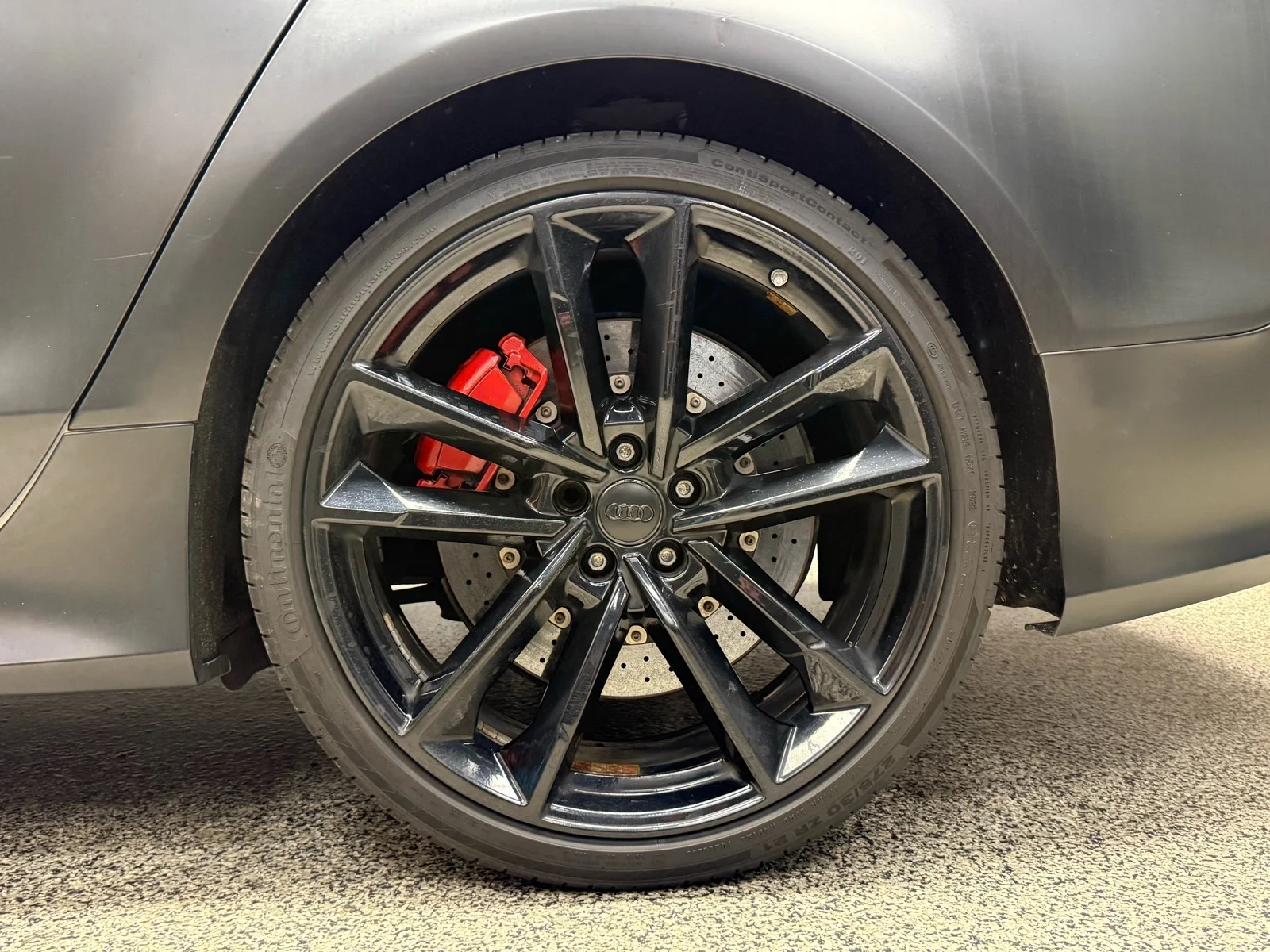 Used 2018 Black Audi 4.0T quattro performance image 29