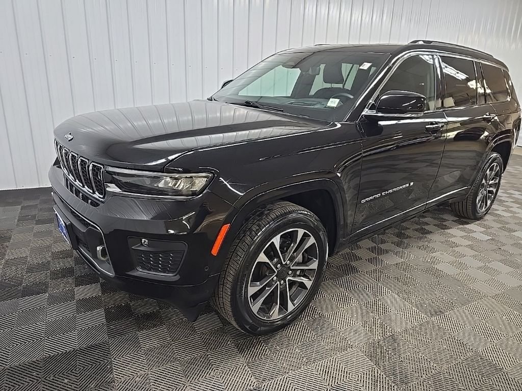 Used 2021 Black Jeep Overland image 8