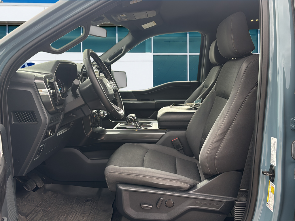 Used 2023 Blue Ford XLT image 13