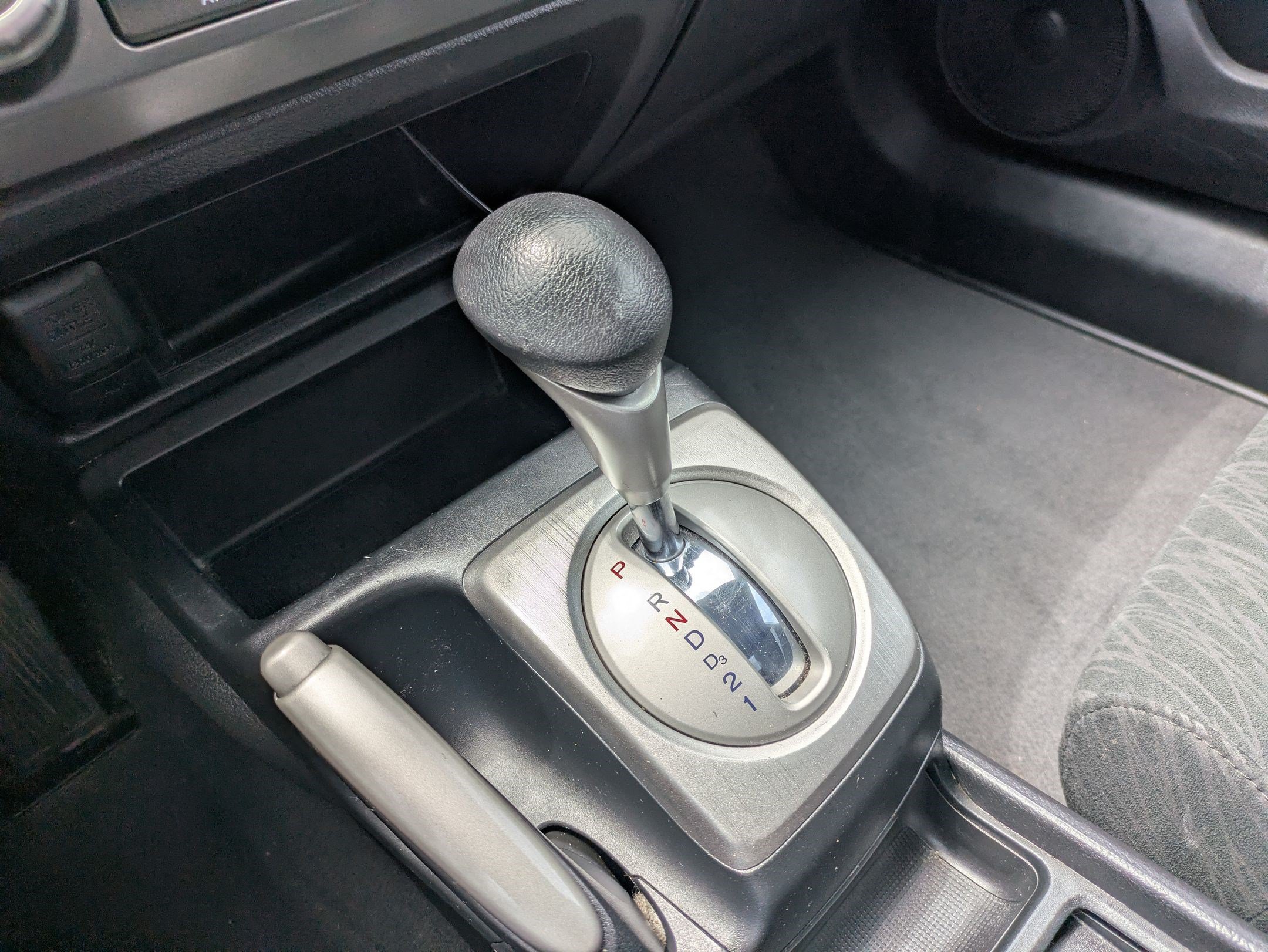 Used 2008 Silver Honda EX image 24