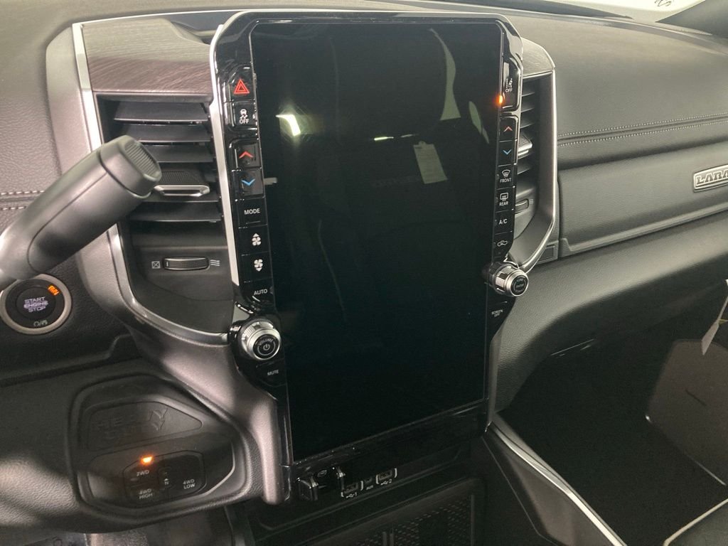 New 2026 Granite Crystal Metallic Clear-Coat Exterior Paint RAM Laramie image 2