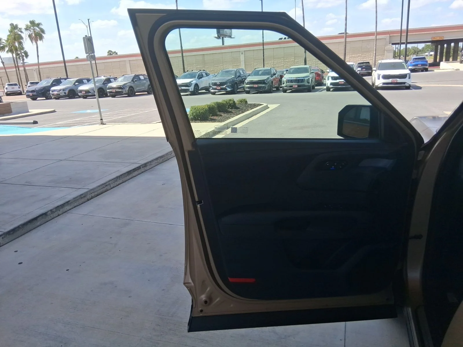 New 2027 Brown Kia X-Line SX image 22