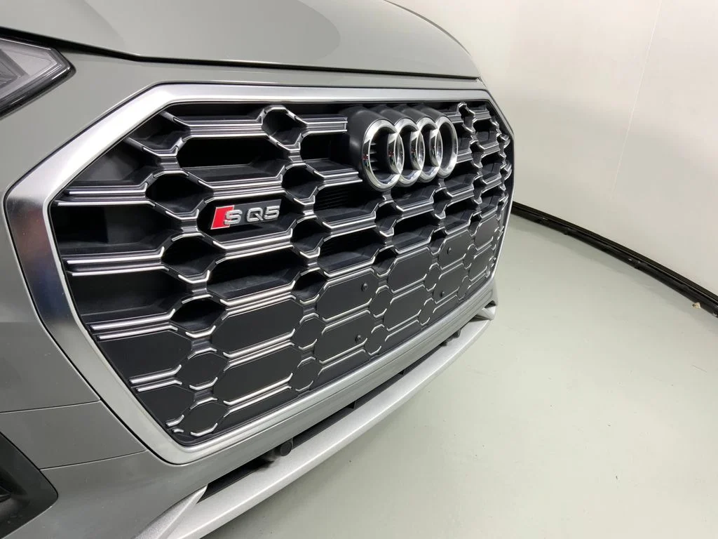 Used 2022 Gray Audi Premium image 5