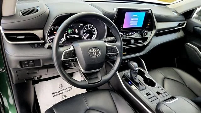 Certified Used 2024 CYPRESS Toyota  image 33