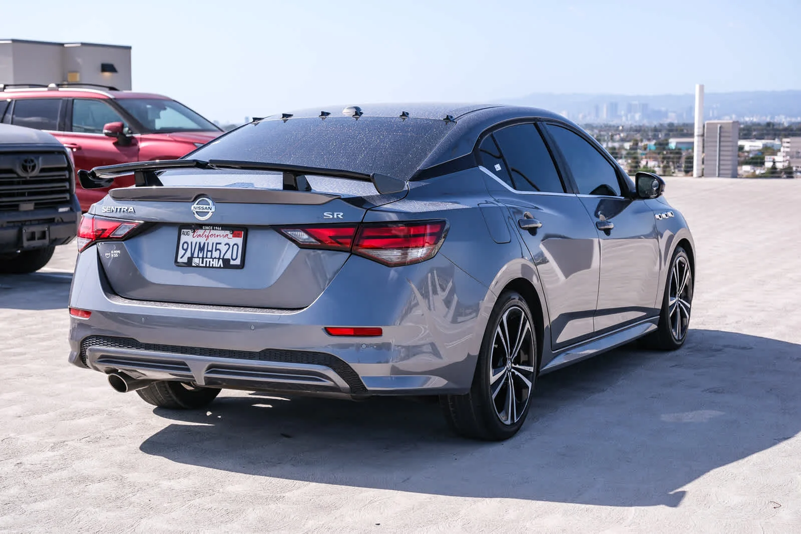 Certified Used 2022 Gun Metallic Nissan SR image 4