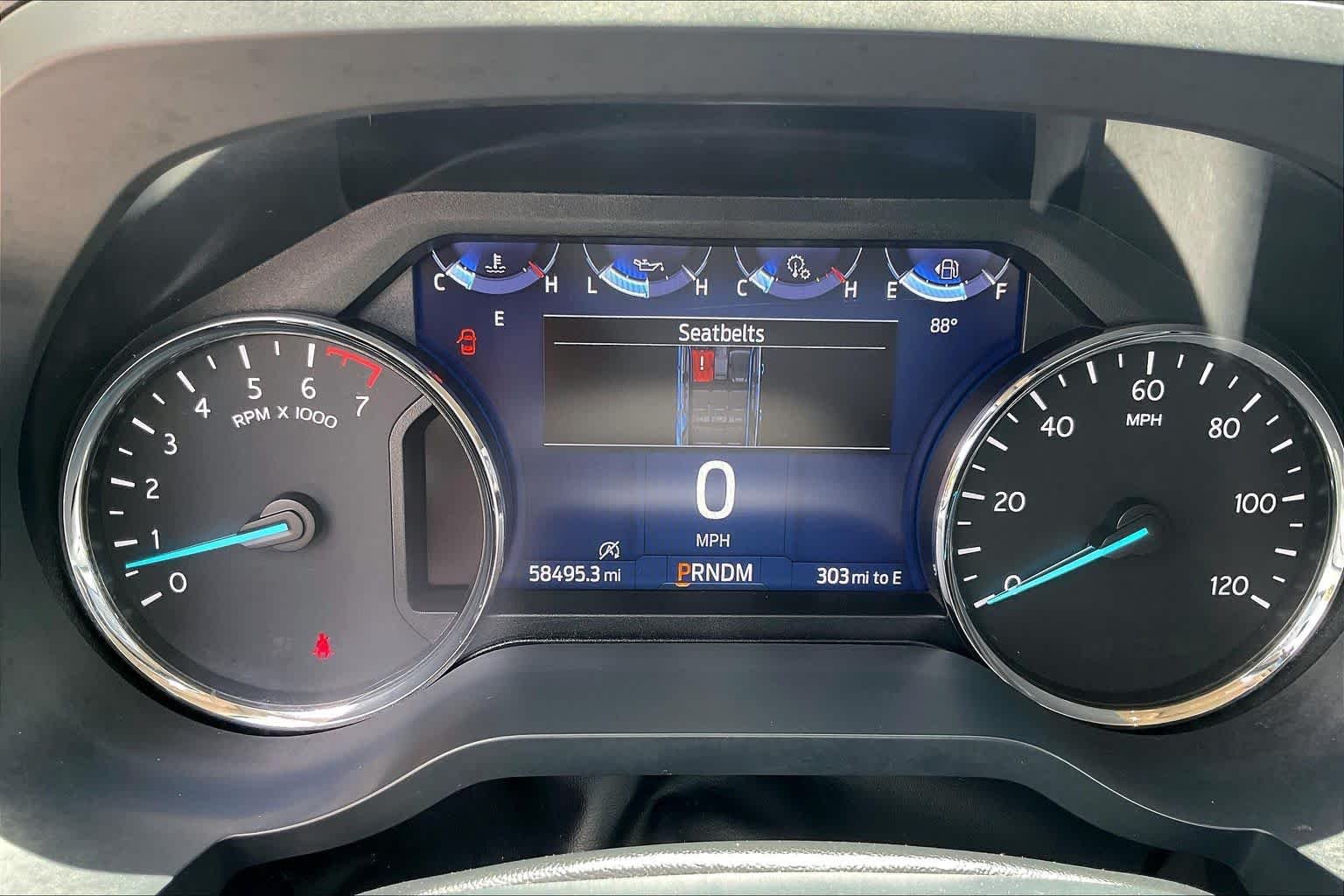 Used 2024 Oxford White Ford XLT image 24