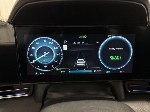 2025 Hyundai Elantra Blue - Photo 11