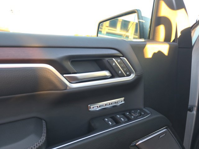 Used 2026 Silver GMC Denali image 21