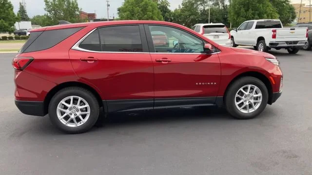 2024 Chevrolet Equinox LT - Photo 9