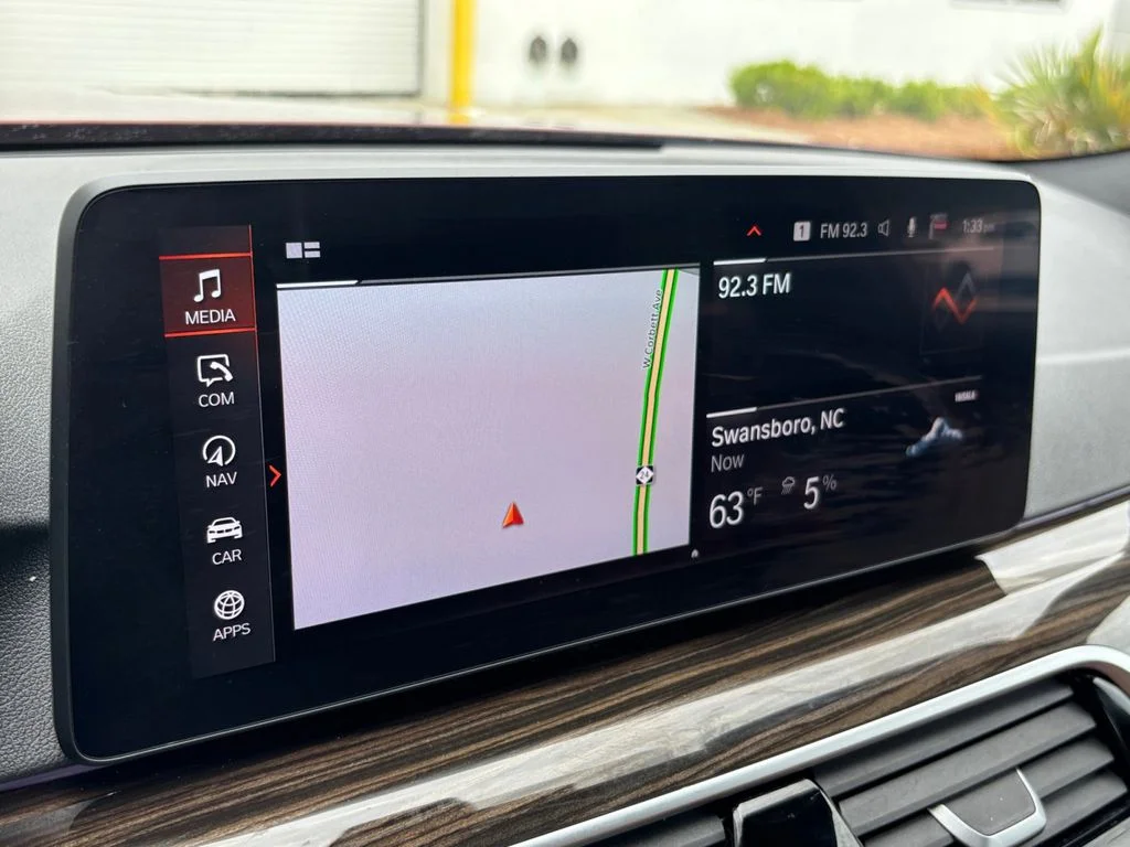 Used 2023 Red BMW 530i image 20