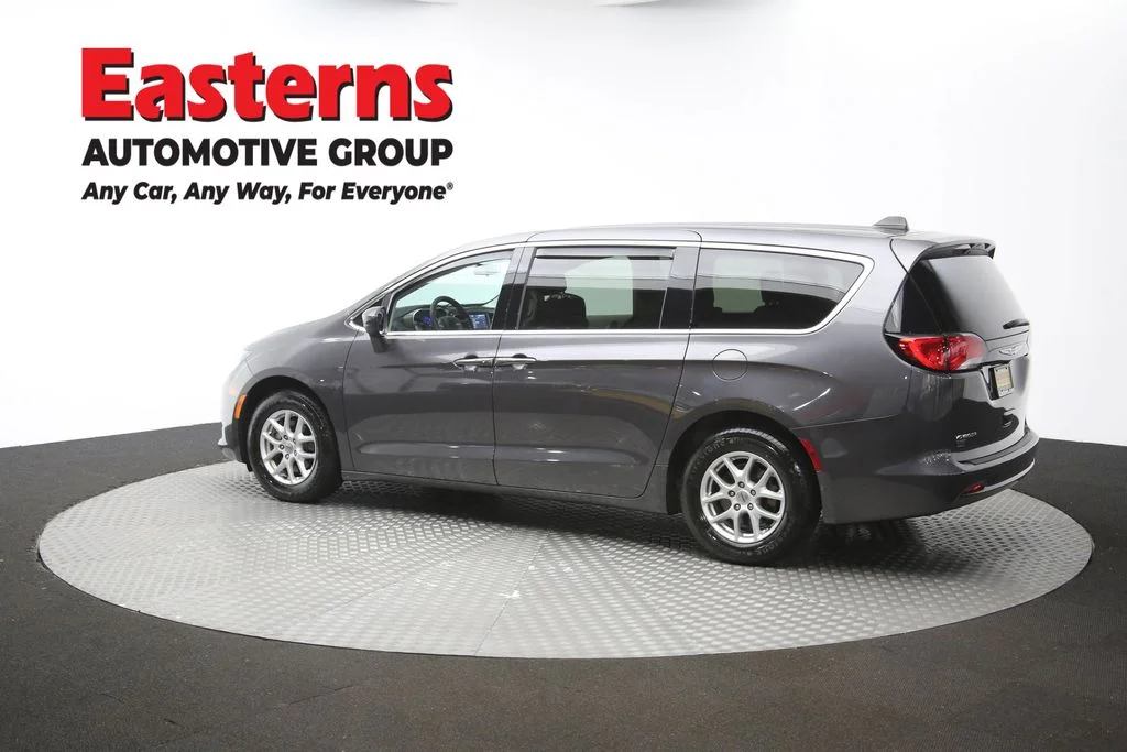 Used 2022 Gray Chrysler LX image 62