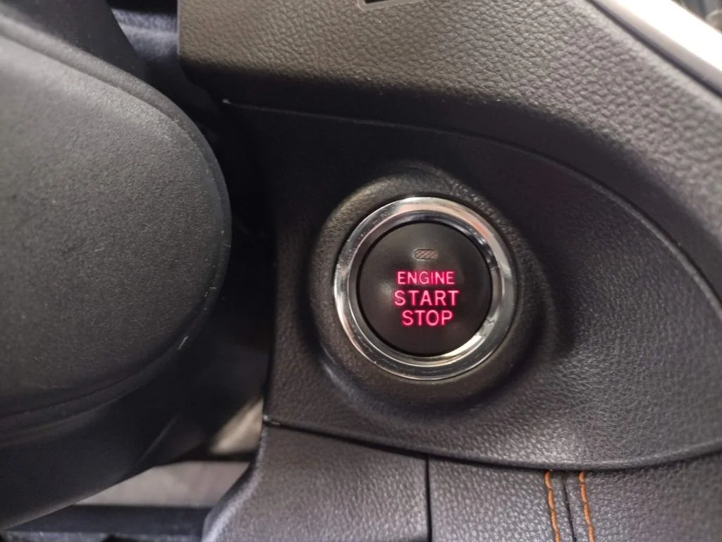 Used 2019 Gray Subaru 2.0i Limited image 35