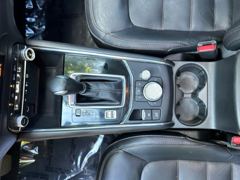 Used 2021 Black Mazda Grand Touring image 18