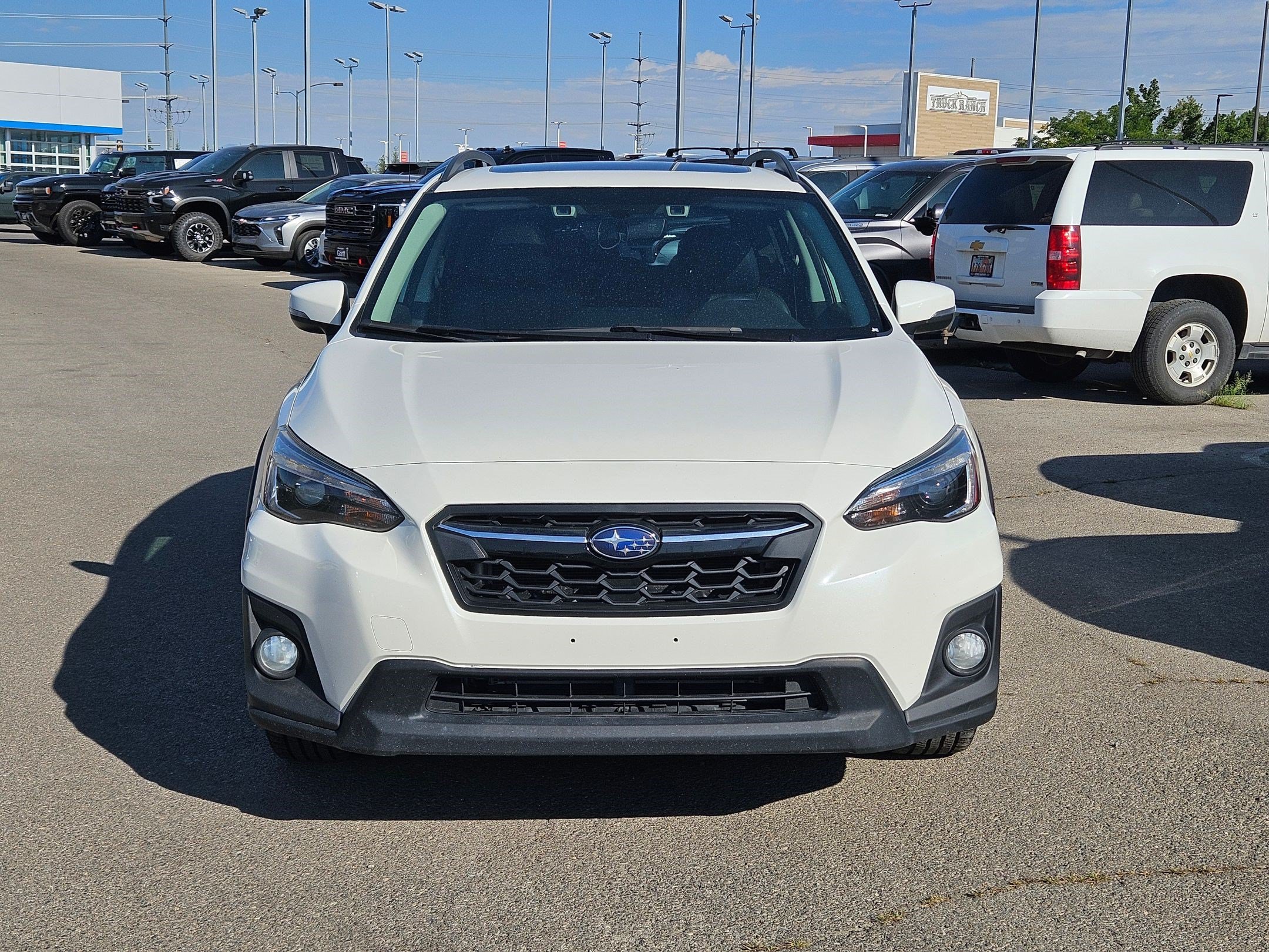 Used 2019 Crystal White Pearl Subaru Limited image 9