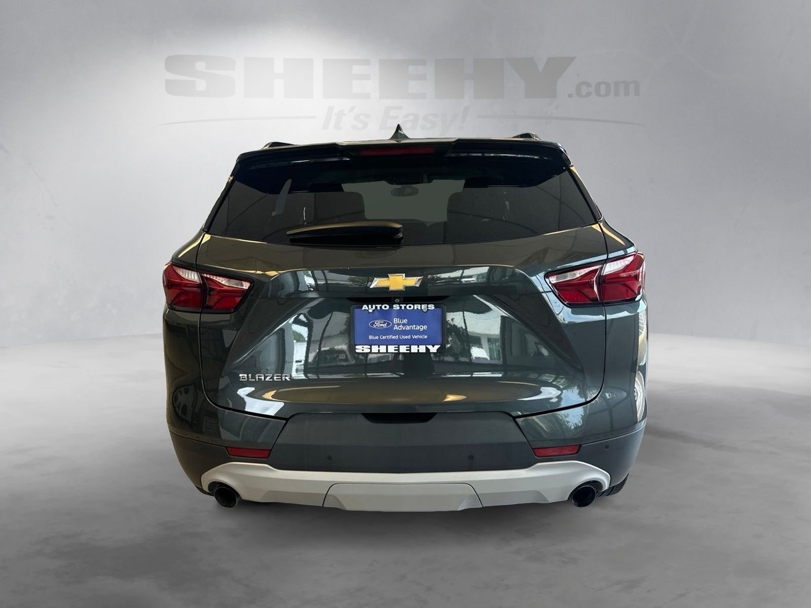 Used 2019 Gray Chevrolet Base image 13