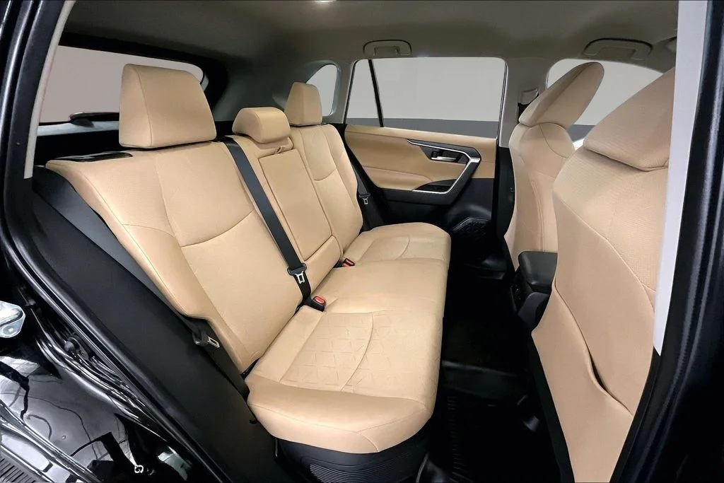 Used 2024 Black Toyota XLE image 31