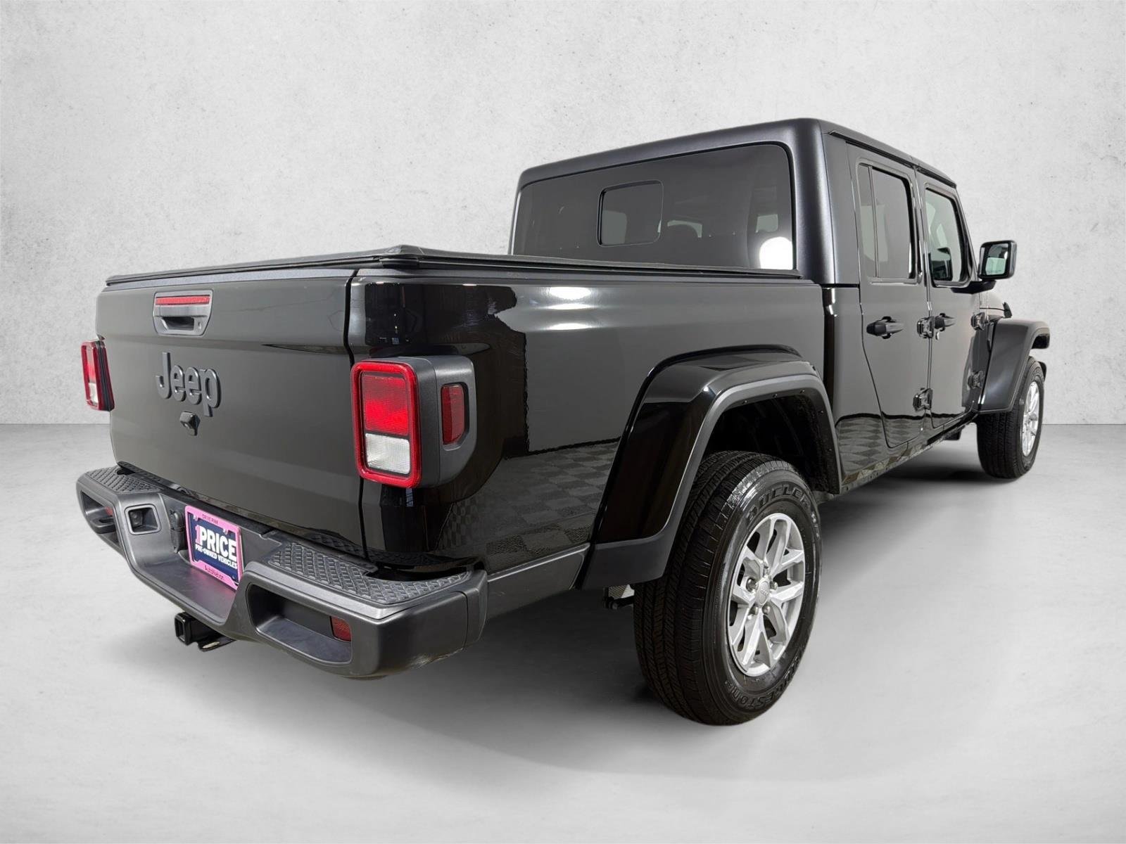 Used 2023 Black Clearcoat Jeep Sport S image 3
